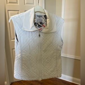 Women’s Puffer Vest